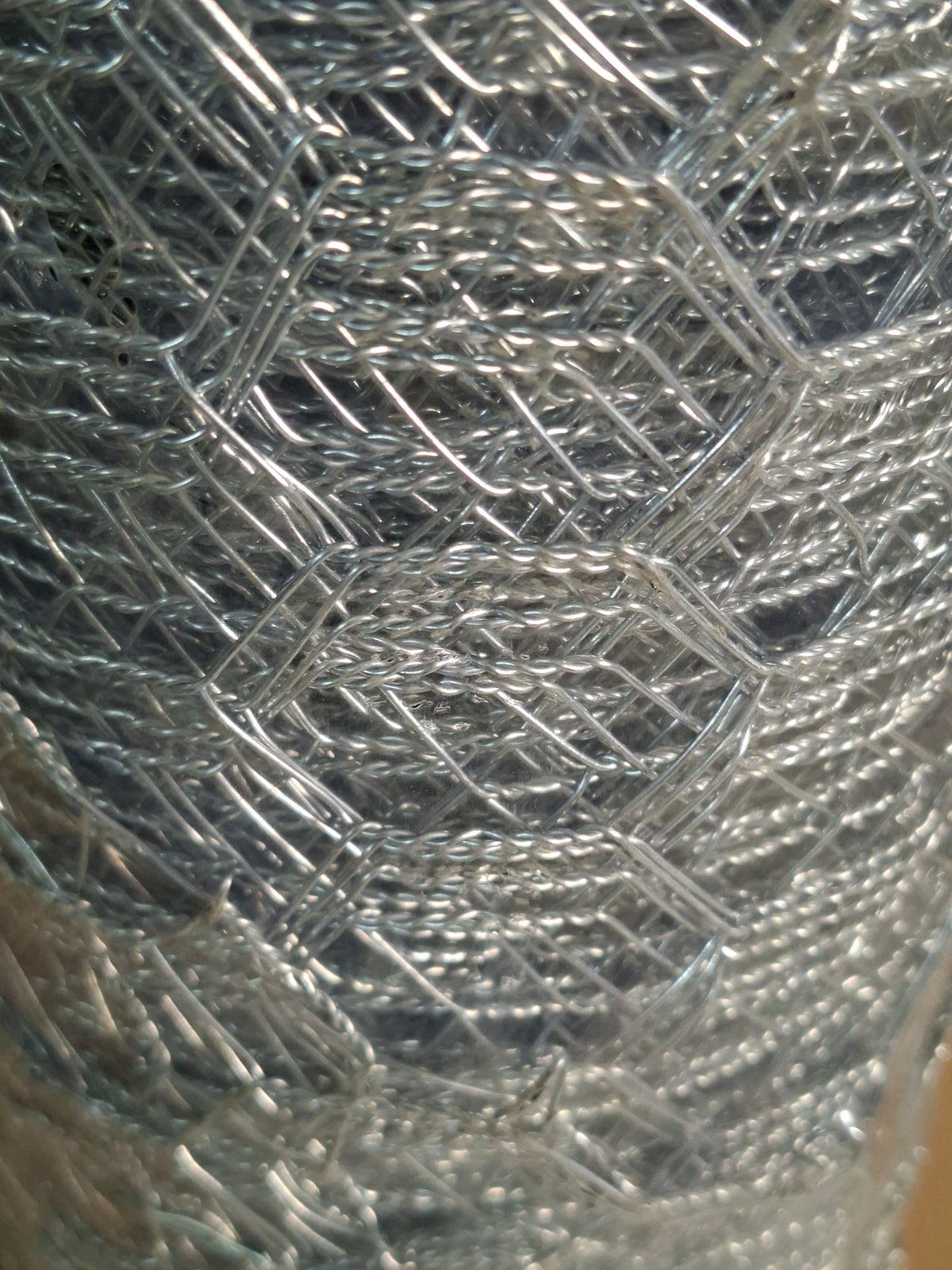 Malla Soldada Hexagonal 1mt largo 25mt